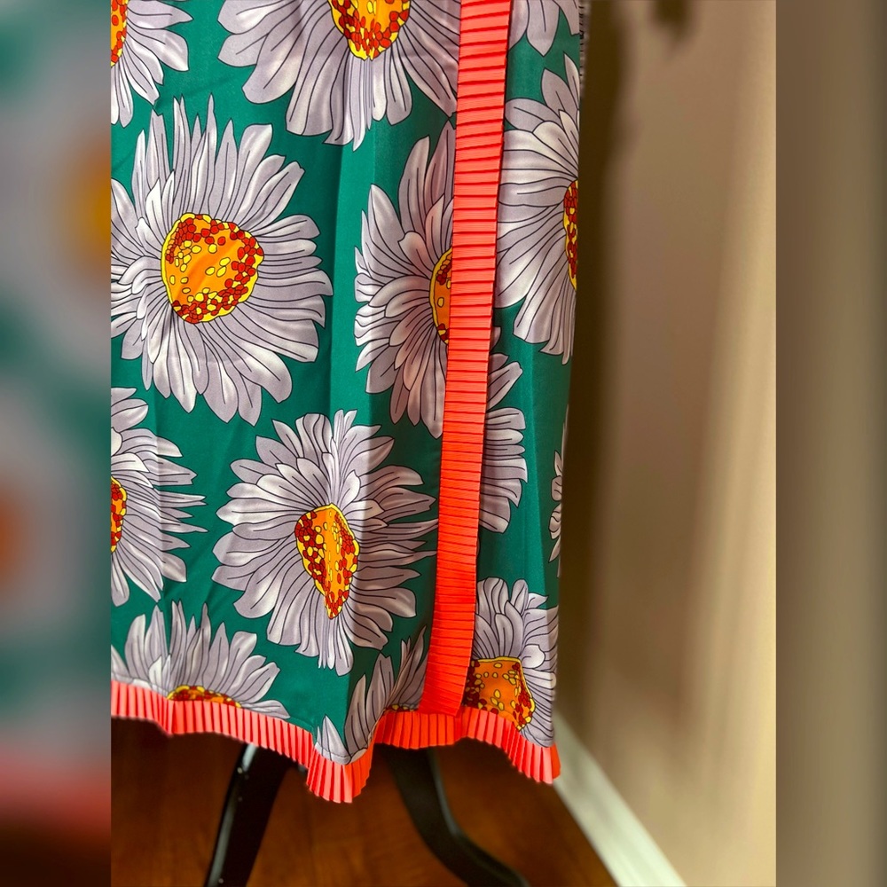 Sunflower Skirt Set - Picture 11 of 11